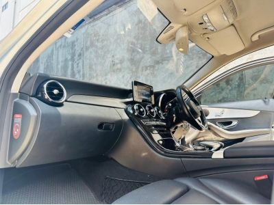 Mercedes-Benz C350e AV Plug-in Hybrid โฉม W205 ปี 2016 รูปที่ 10